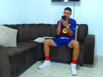 EllieSin – webcam model profile photo Image 10