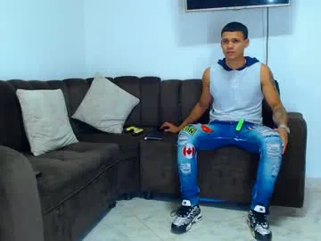 EllieSin – webcam model profile photo Image 12