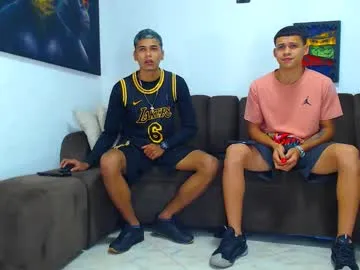 EllieSin – webcam model profile photo Image 15