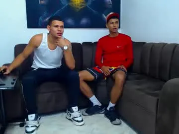 EllieSin – webcam model profile photo Image 7