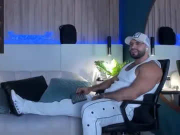 tvycas7 – webcam model profile photo Image 6