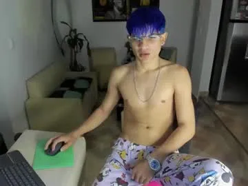 iamsomeone1234 – webcam model profile photo Image 11