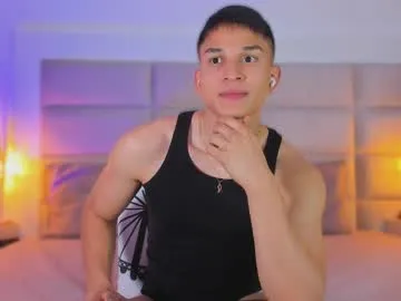 midwestlovers1990 – webcam model profile photo Image 9