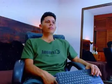 jhosuavega – webcam model profile photo