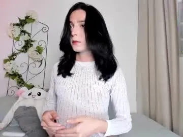 mae_nathan – webcam model profile photo Image 17