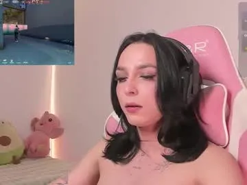 mae_nathan – webcam model profile photo Image 6