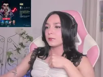 mae_nathan – webcam model profile photo Image 7