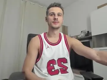 brownboy6999 – webcam model profile photo Image 15