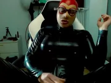 joanesxfree – webcam model profile photo