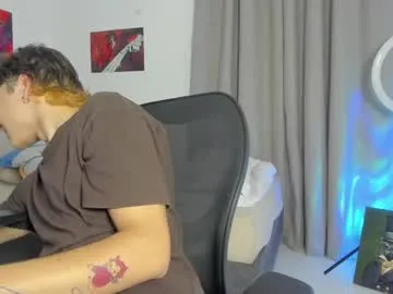 keranimaralaa33409304290 – webcam model profile photo Image 2