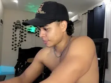 your_priya_77 – webcam model profile photo Image 10