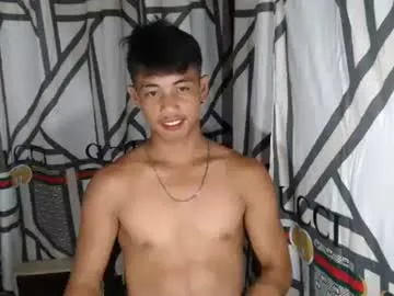 sofiakhanxo – webcam model profile photo Image 8