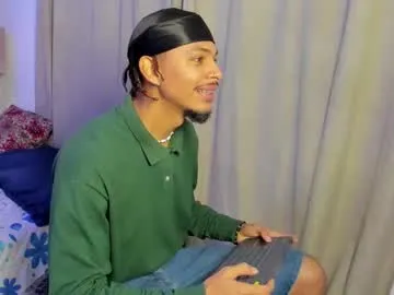 lakshmi_rai – webcam model profile photo Image 3