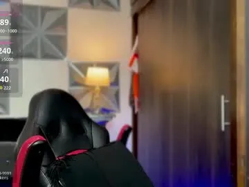 beaute_fatale – webcam model profile photo Image 8