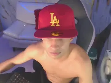 Olivia – webcam model profile photo Image 3