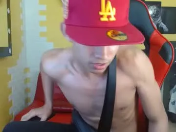 Olivia – webcam model profile photo Image 4