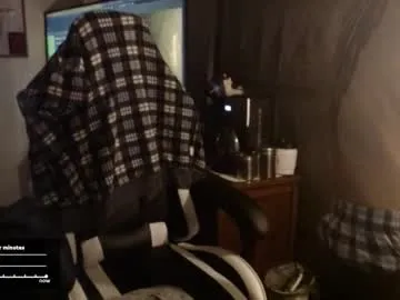 EmiliaWalker – webcam model profile photo Image 11