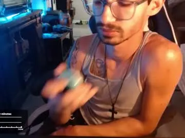 EmiliaWalker – webcam model profile photo Image 13