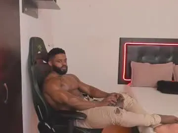 naisharousell – webcam model profile photo Image 10