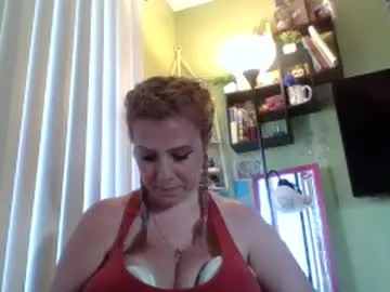 emilywarren296 – webcam model profile photo Image 5