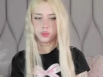 kat_ly_chan – webcam model profile photo Image 16