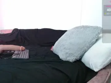 yournewkink12 – webcam model profile photo Image 4