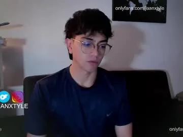 monicaflower – webcam model profile photo Image 12