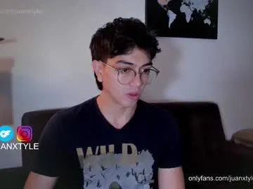 monicaflower – webcam model profile photo Image 13