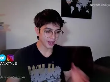 monicaflower – webcam model profile photo Image 5