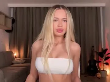 idkusethis – webcam model profile photo Image 17