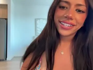 manuela_zapata – webcam model profile photo Image 4