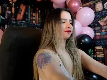 indiandesiguys2023 – webcam model profile photo Image 9