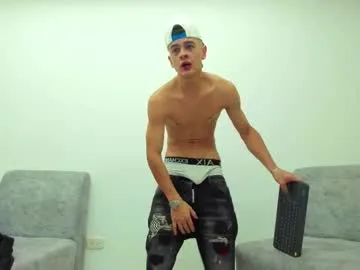 cori_paige – webcam model profile photo Image 8