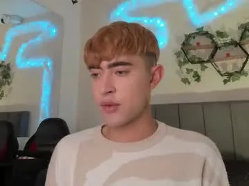 AlesandraMachado – webcam model profile photo Image 5