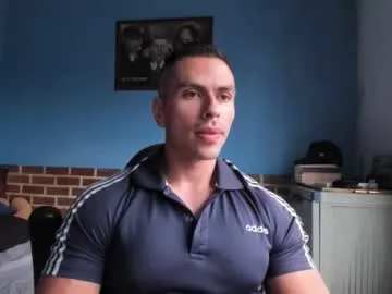 manuela_zapata – webcam model profile photo Image 4