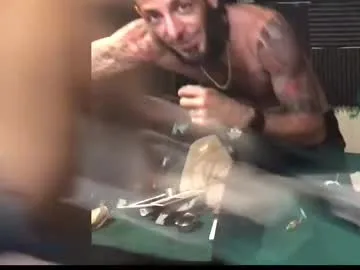 kamikazeozzy_juicylucee – webcam model profile photo