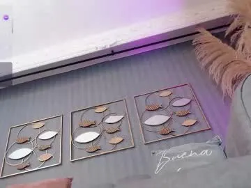 indiandesiguys2023 – webcam model profile photo Image 2