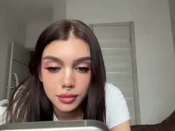 karina_amiri Image 10