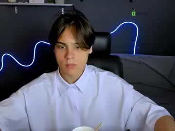 KylieSummer – webcam model profile photo Image 8