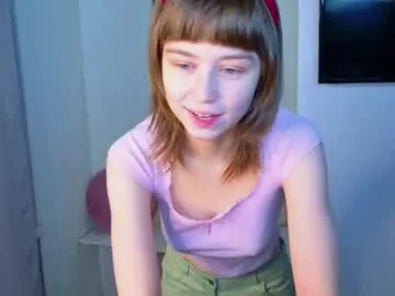 iamsomeone1234 – webcam model profile photo Image 4