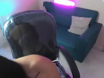 KatheVera – webcam model profile photo Image 7