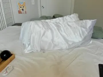 sweetkarmababy – webcam model profile photo Image 3