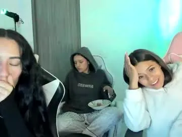 indiandesiguys2023 – webcam model profile photo Image 5