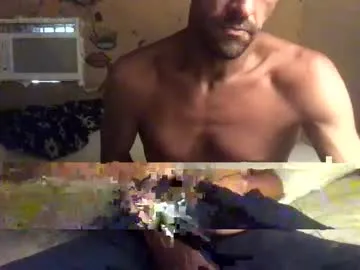 puki_hot – webcam model profile photo Image 12