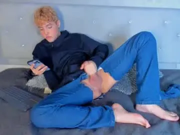 indiandesiguys2023 – webcam model profile photo Image 6