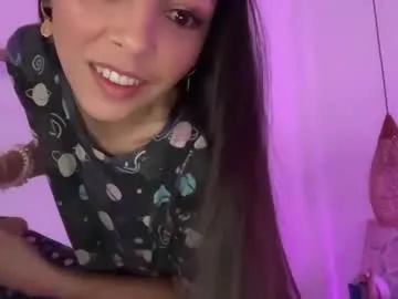 monicaflower – webcam model profile photo Image 4