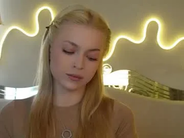 MiaRosey – webcam model profile photo Image 15