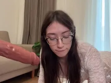 lucyheifer – webcam model profile photo Image 13