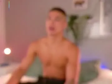 topalphaboss – webcam model profile photo Image 5