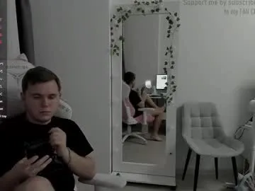 viaaann12 – webcam model profile photo Image 4